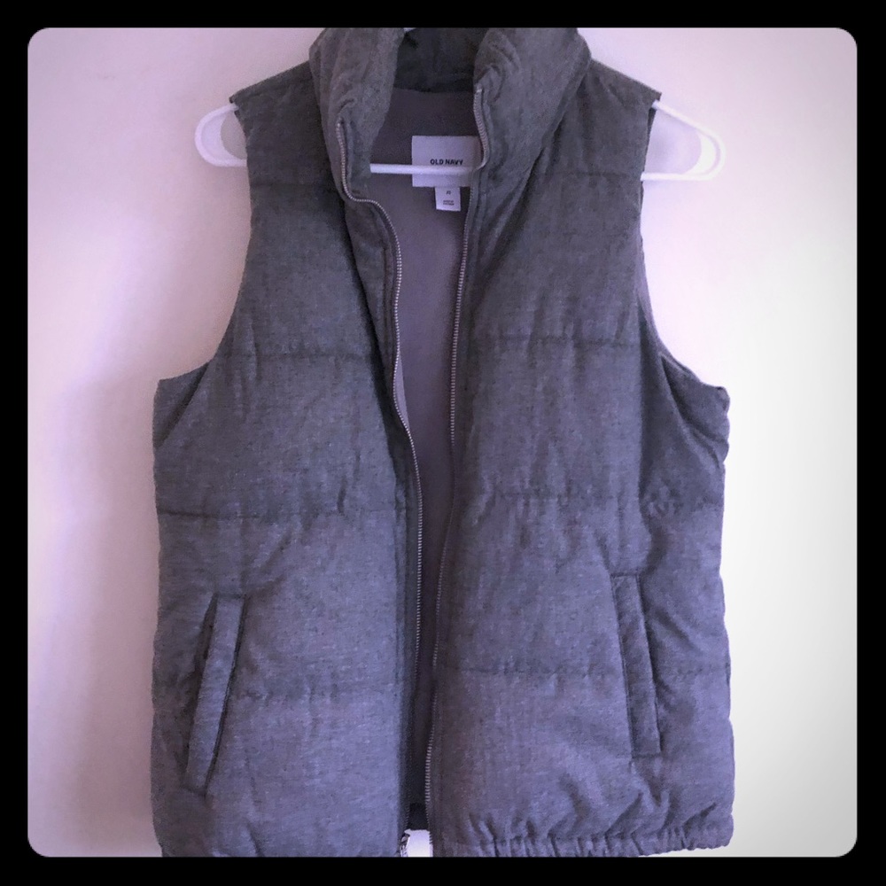 Old navy grey puff vest